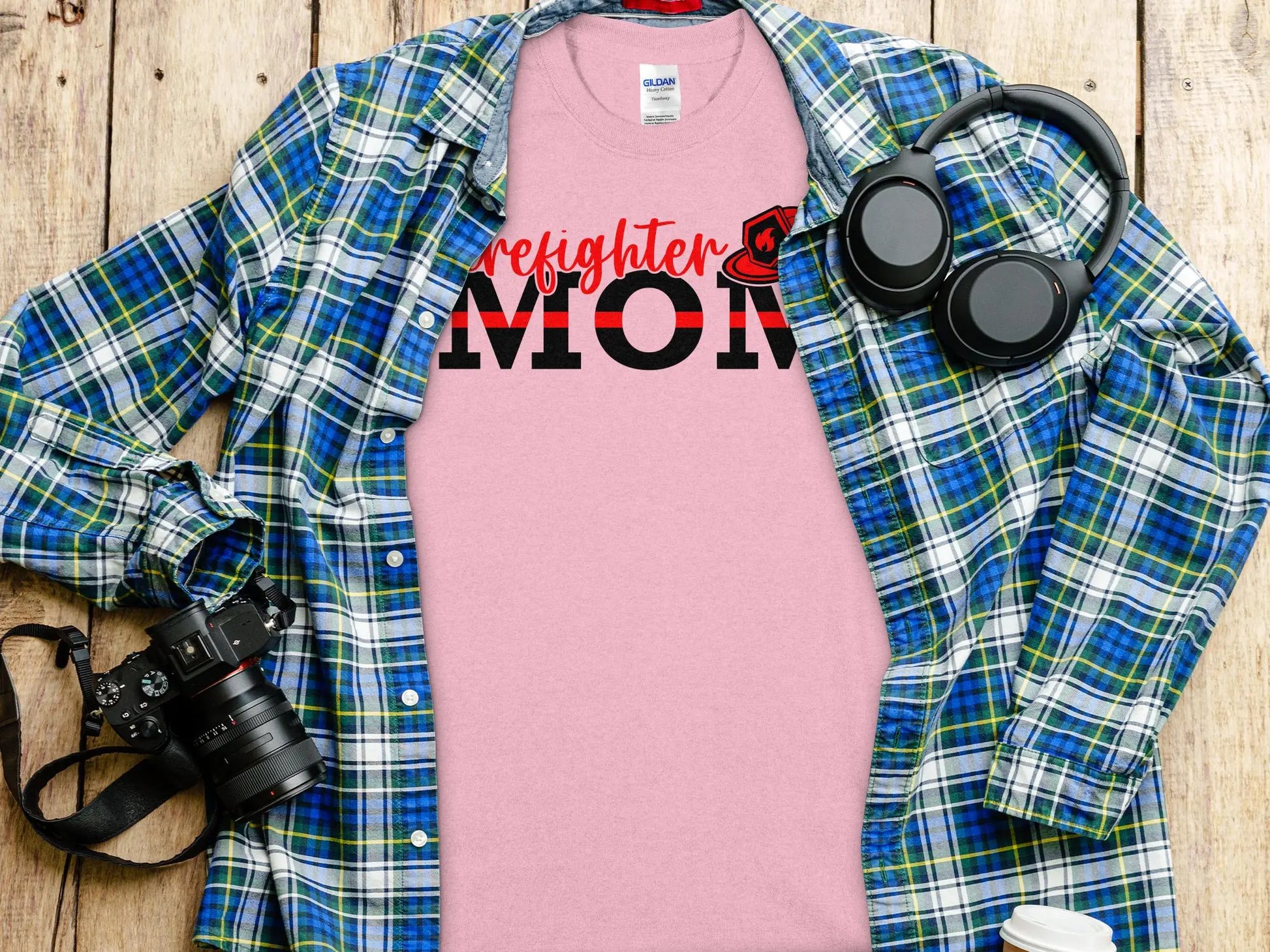 Fire Fighter Mom Tee - Shirt. Quality Gilden Tee Support a Firefighter - Creations Unlimited