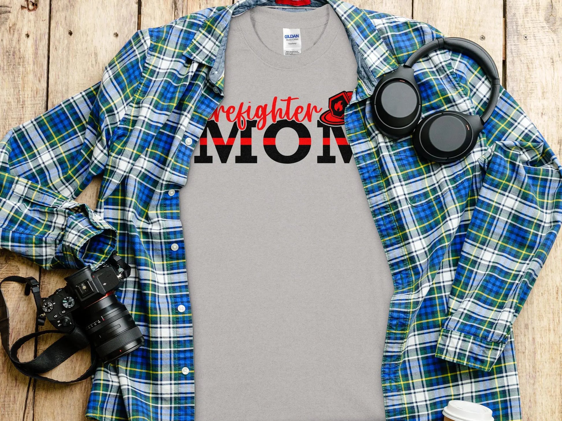 Fire Fighter Mom Tee - Shirt. Quality Gilden Tee Support a Firefighter - Creations Unlimited